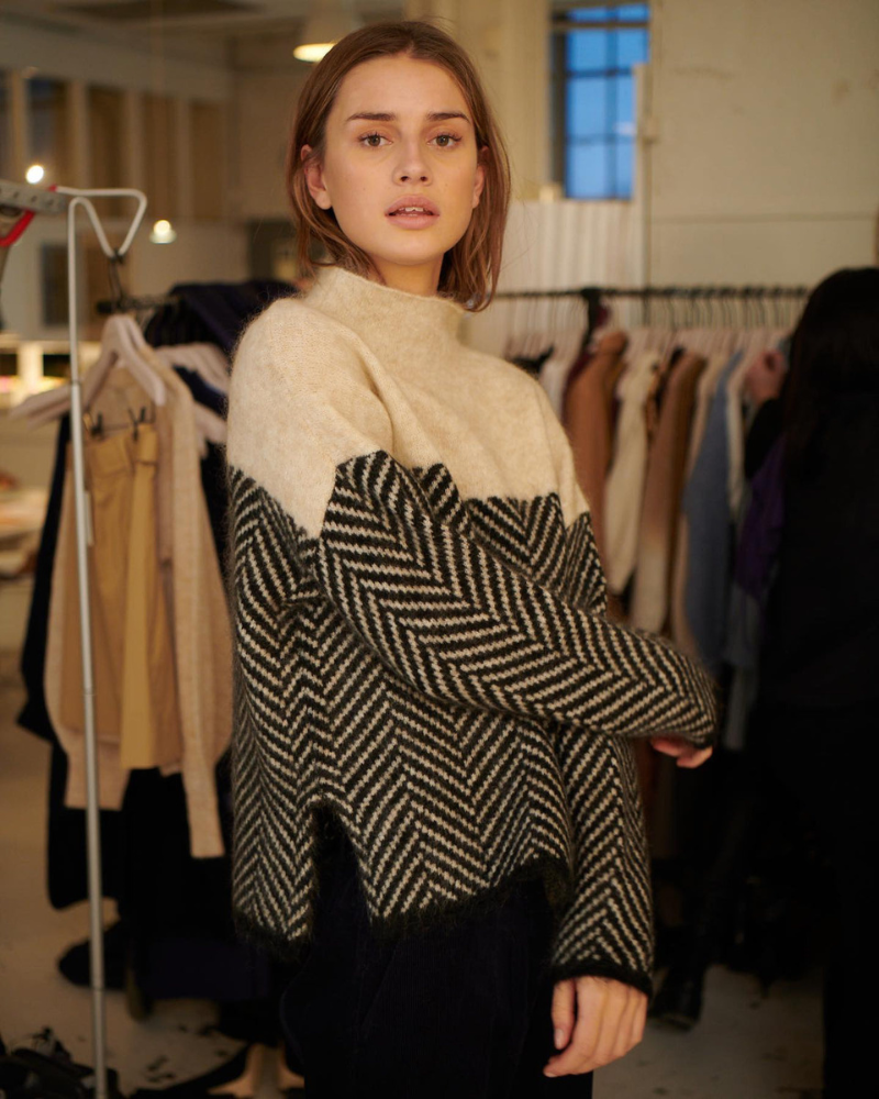 Clarisse - Turtleneck Sweater